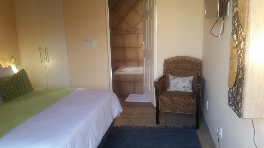 African Phoenix Guest Lodge Johannesburg Eksteriør billede