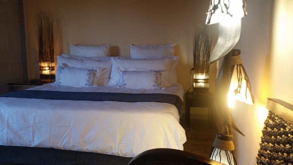 African Phoenix Guest Lodge Johannesburg Eksteriør billede